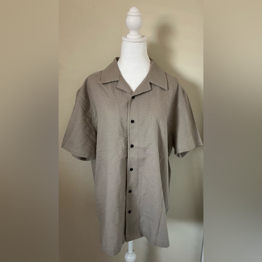 Casual Tan Short Sleeve Shirt